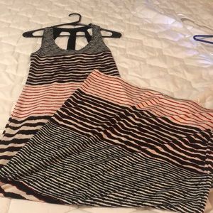 Maxi, Baileyblue, red/black/white,cream, small